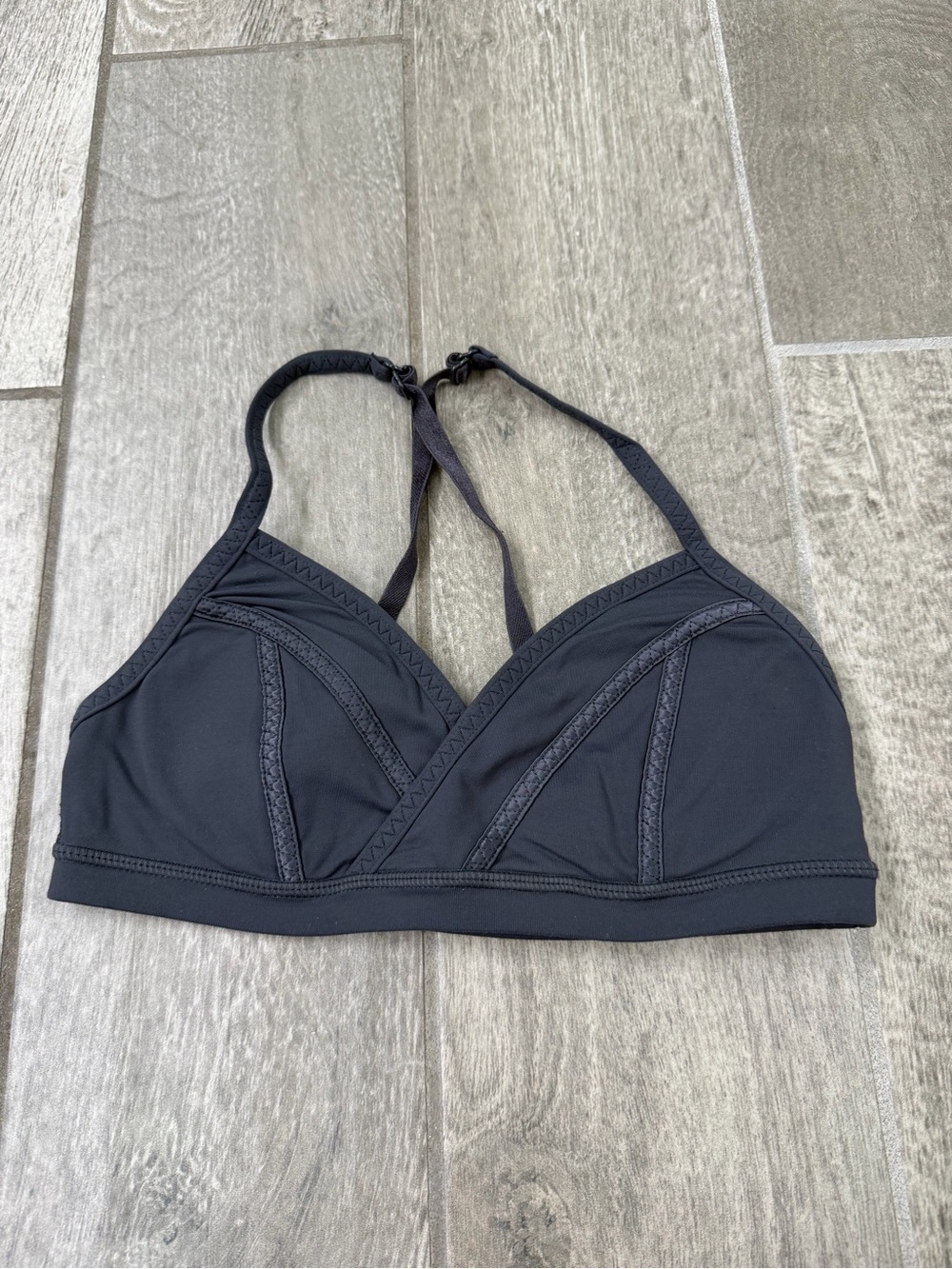lululemon sport bra